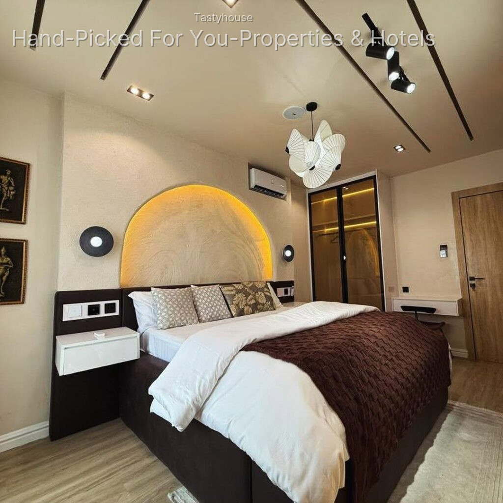 2-Bedroom Apartment