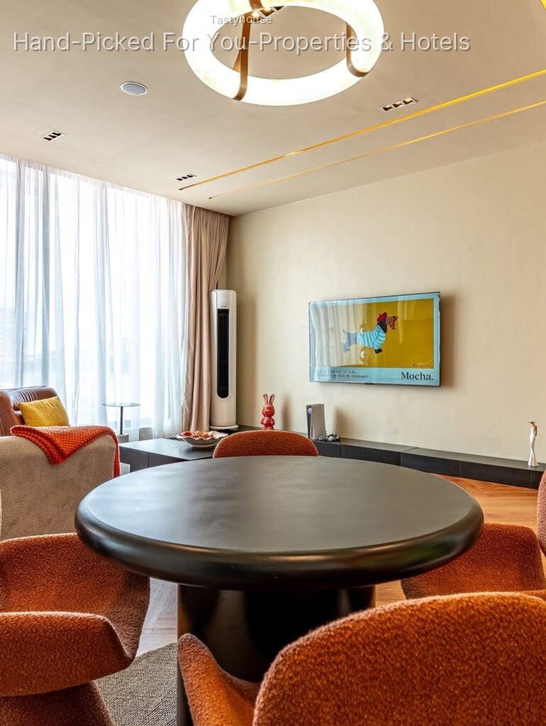 2-Bedroom Apartment