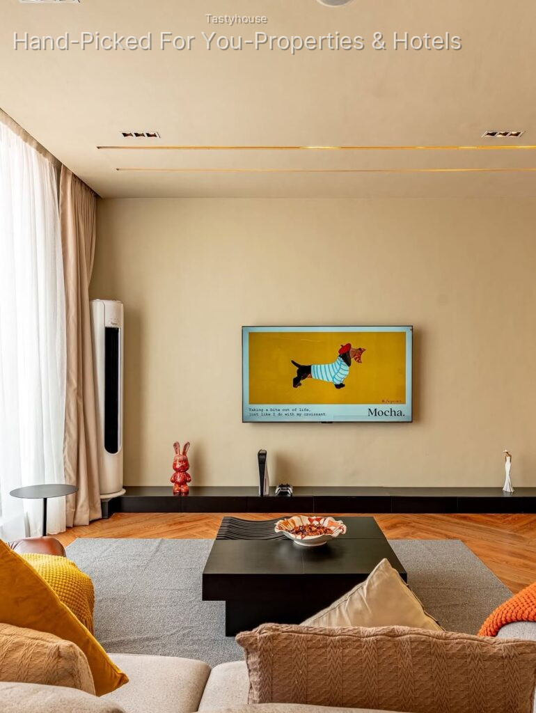 2-Bedroom Apartment