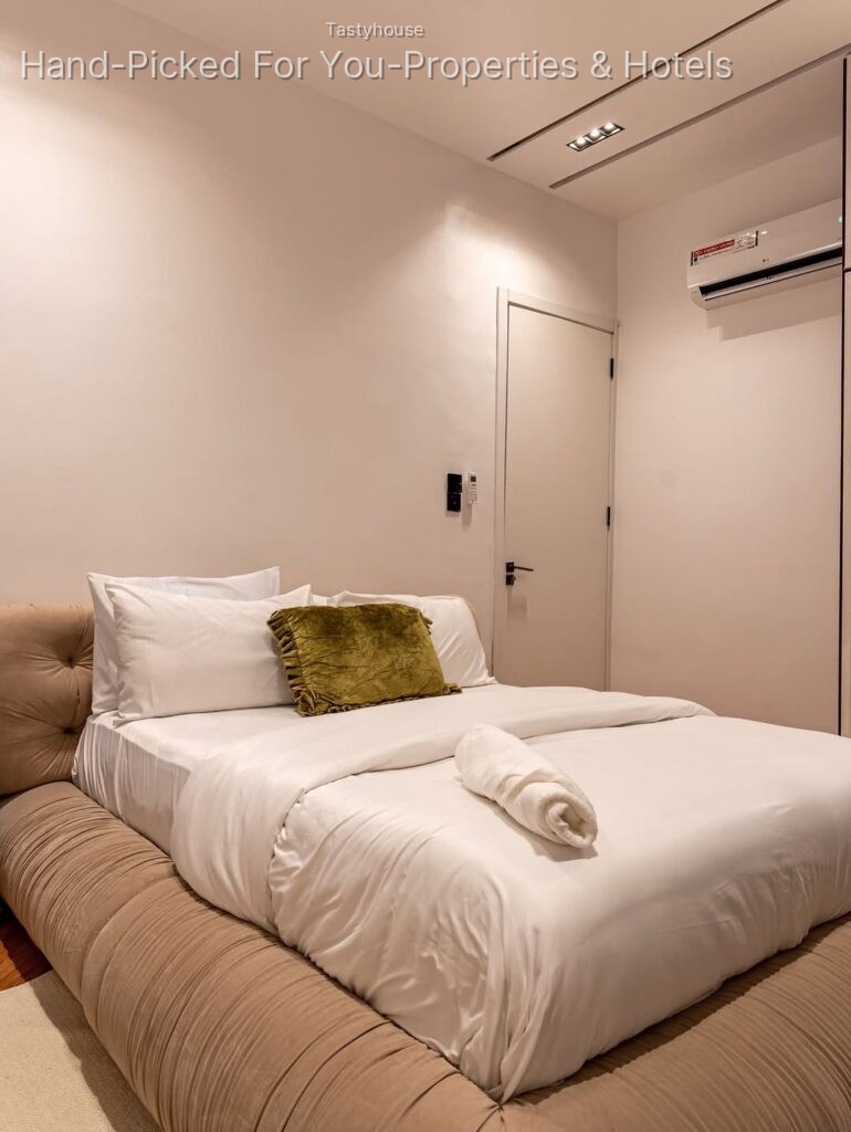 2-Bedroom Apartment