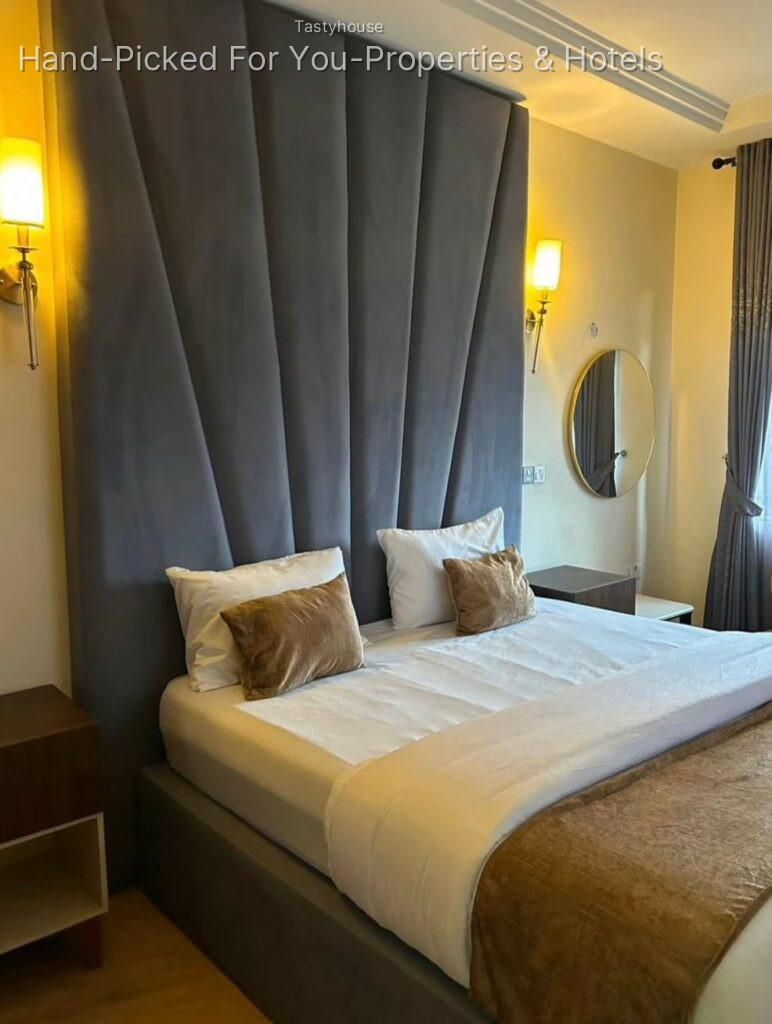 3 – Bedroom Apartment