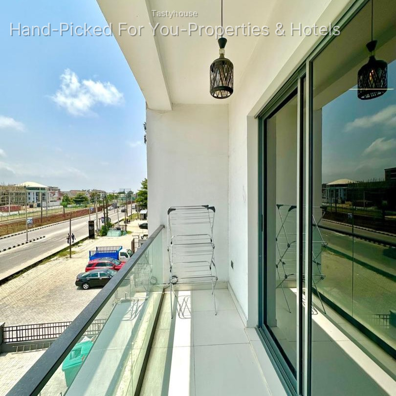 furnished 2-Bedroom Apartment