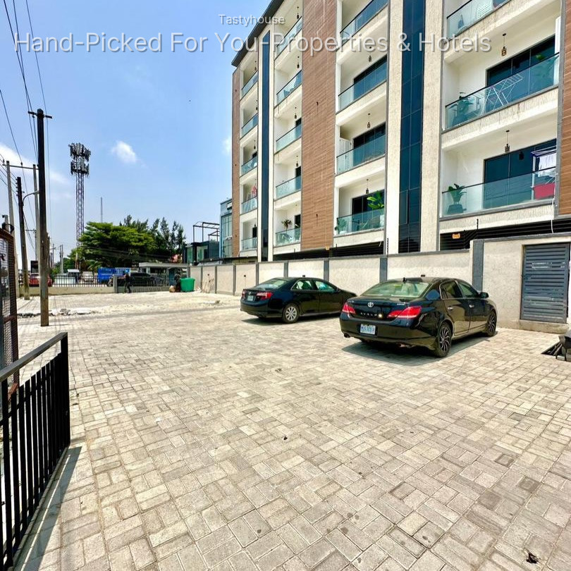furnished 2-Bedroom Apartment