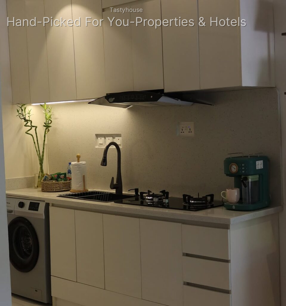 1 – Bedroom Apartment
