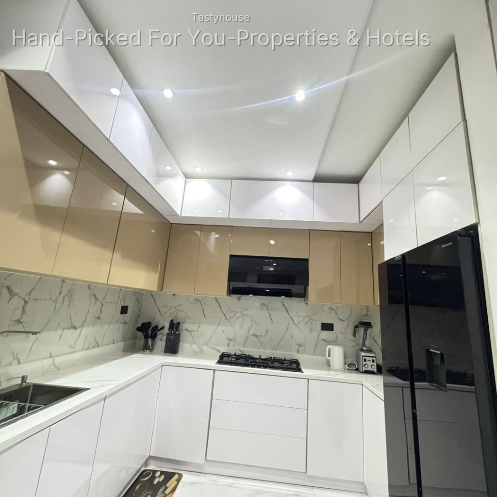2 – Bedroom Apartment