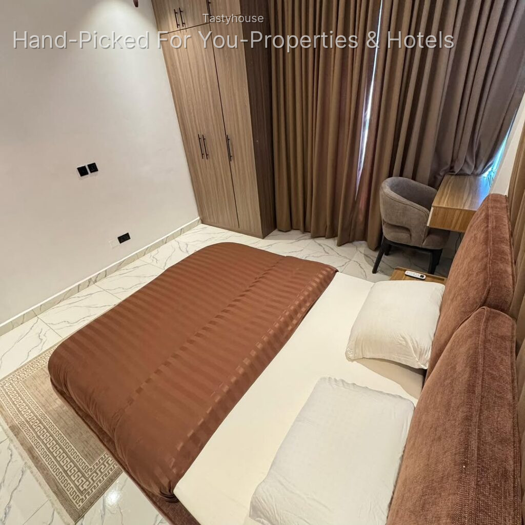 2 – Bedroom Apartment