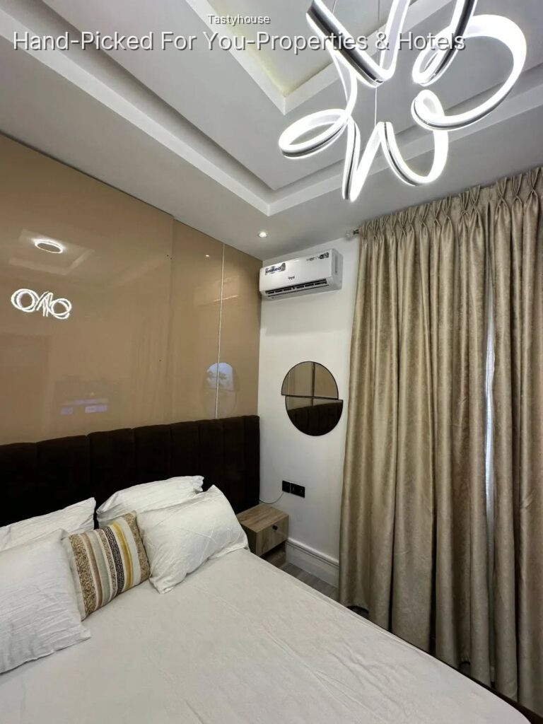 Big Studio Apartments