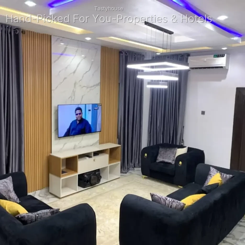 3 – Bedroom Apartment