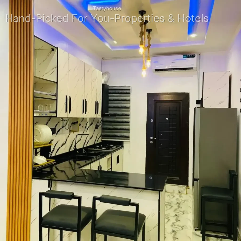 3 – Bedroom Apartment