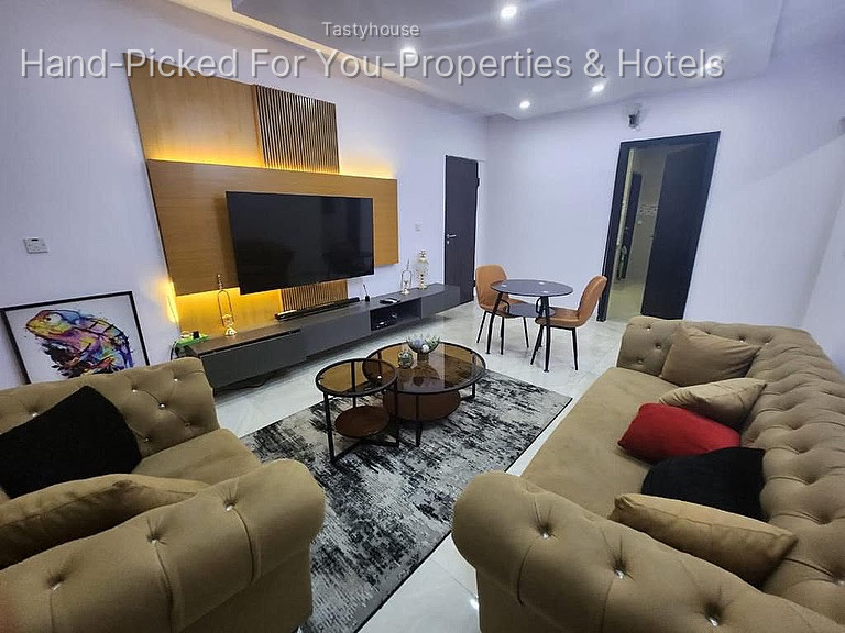 2 – Bedroom Apartment