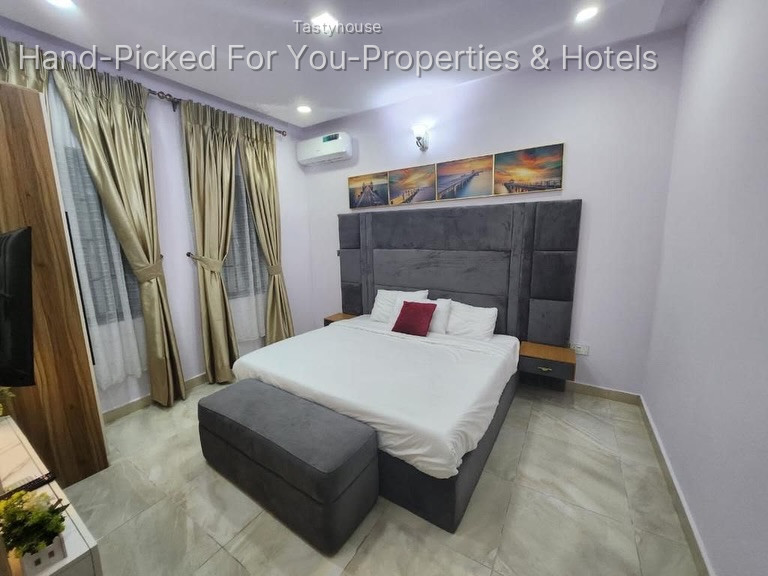 2 – Bedroom Apartment