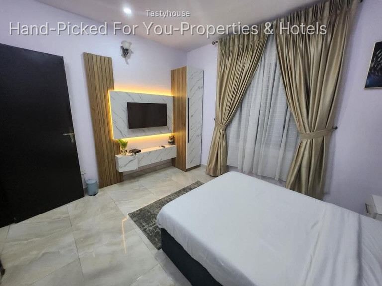 2 – Bedroom Apartment
