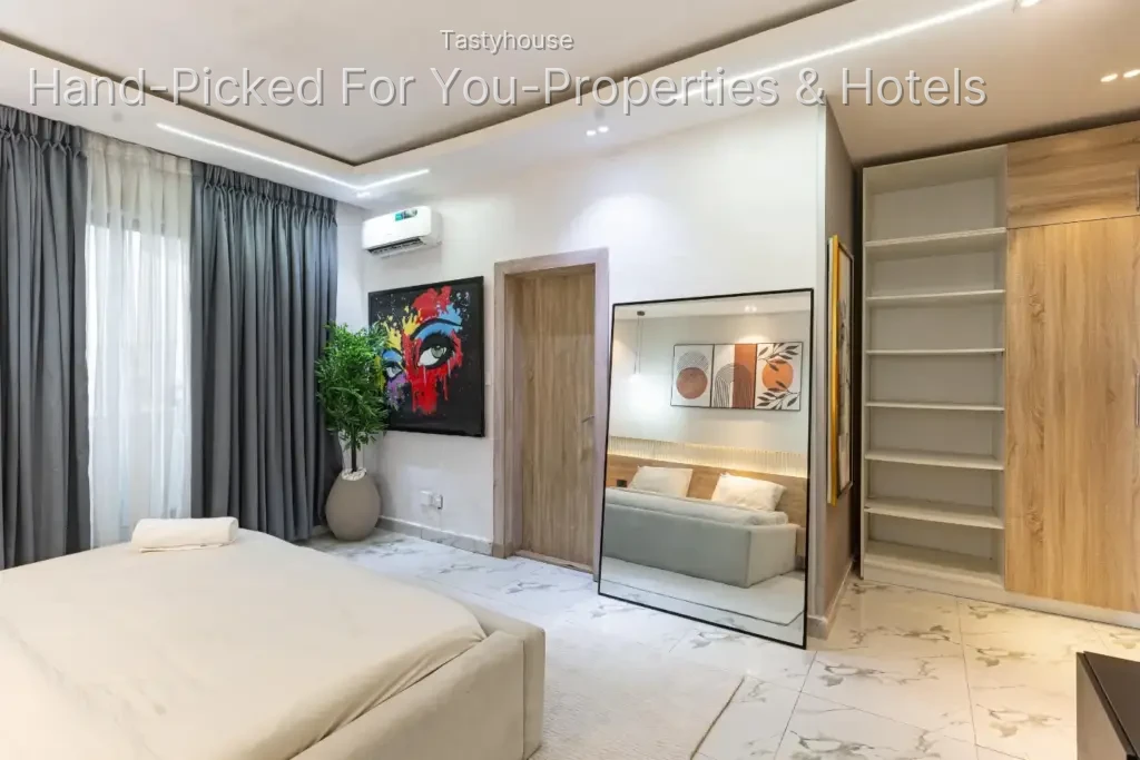 2 – Bedroom Apartment