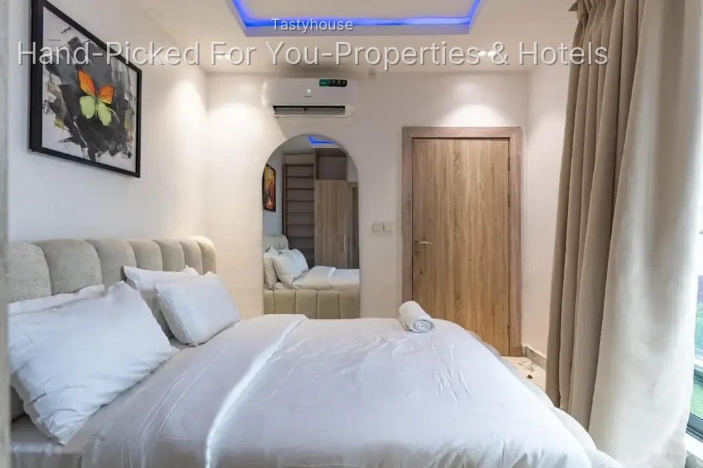 2 – Bedroom Apartment