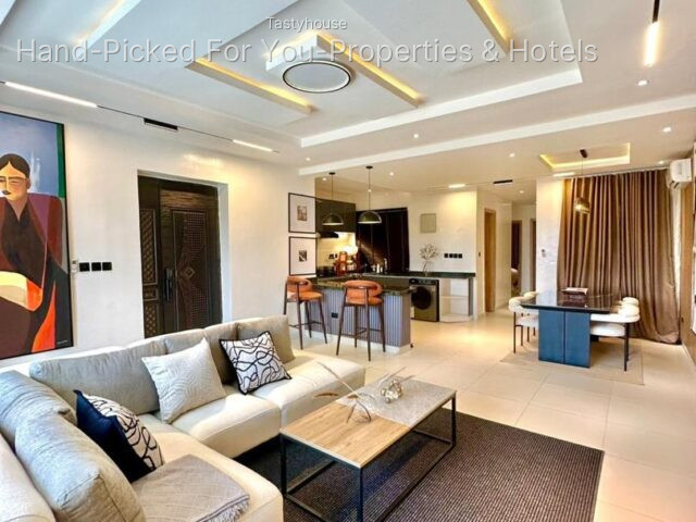 Luxury 1-Bedroom Apartment