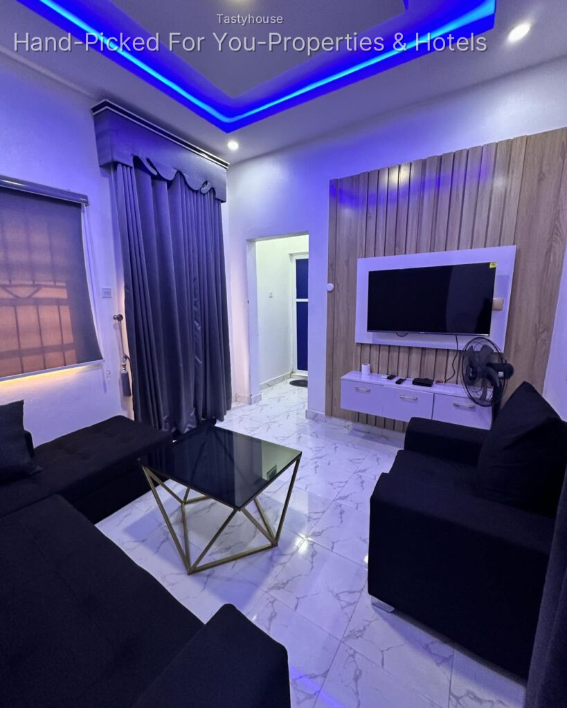 1 – Bedroom Apartment