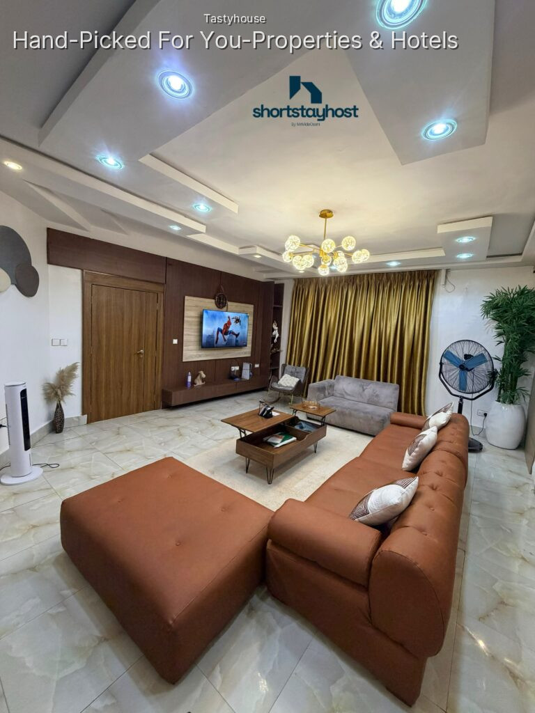 3 – Bedroom Apartment