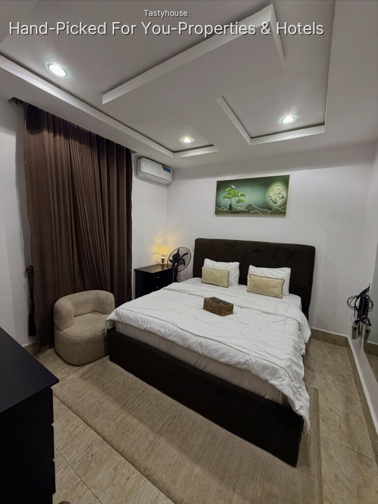 3 – Bedroom Apartment