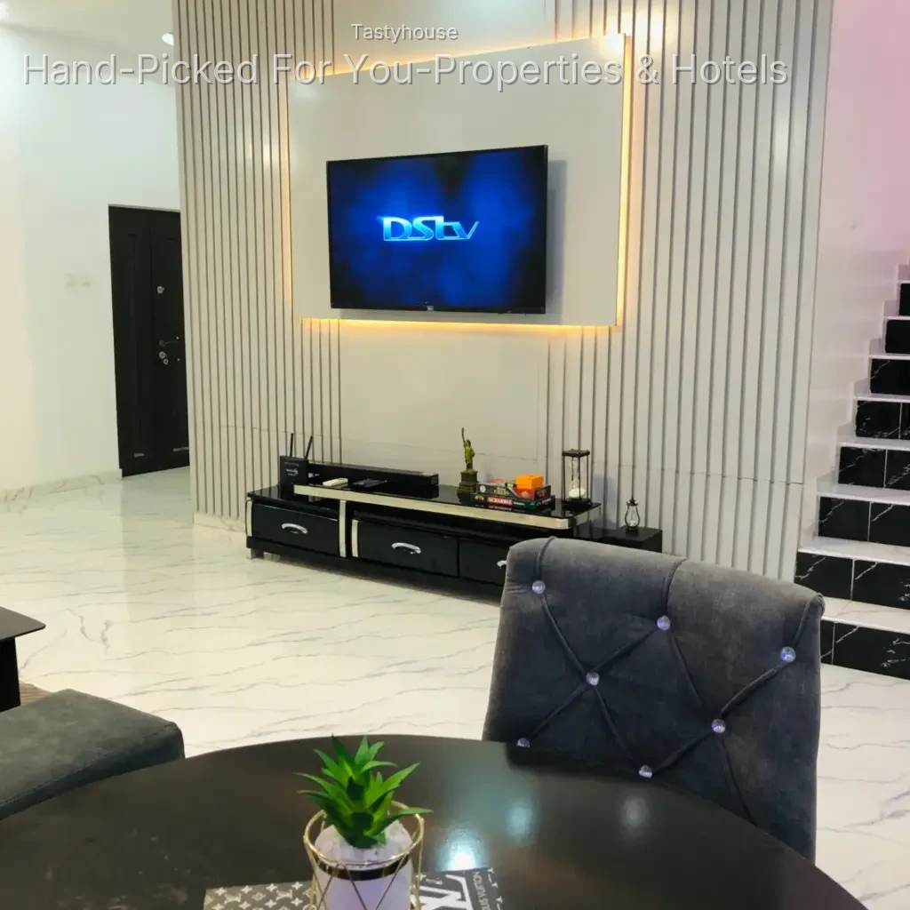 2&3 bedroom apartments