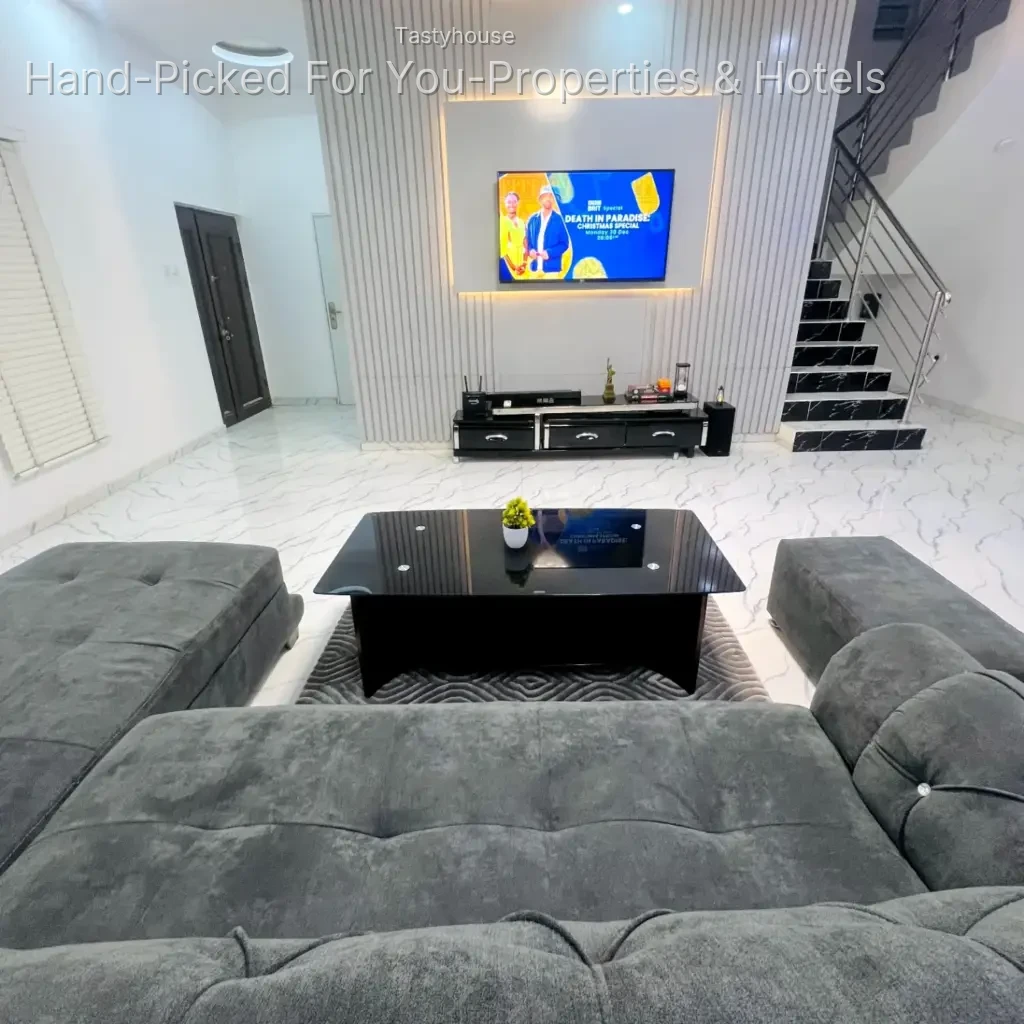 2&3 bedroom apartments