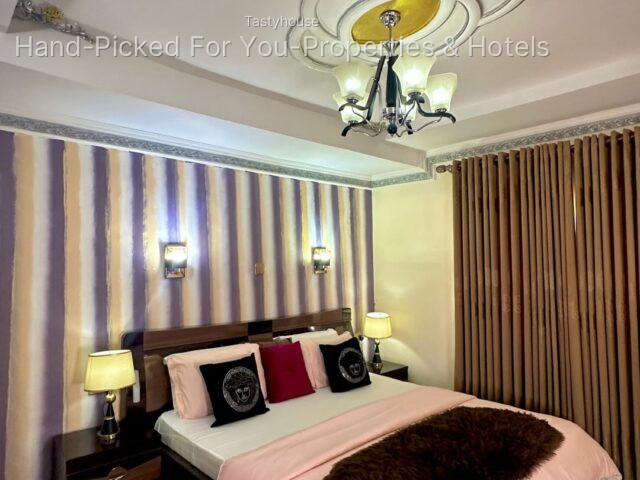 Serviced Apartment