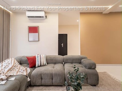 3 – Bedroom Apartment
