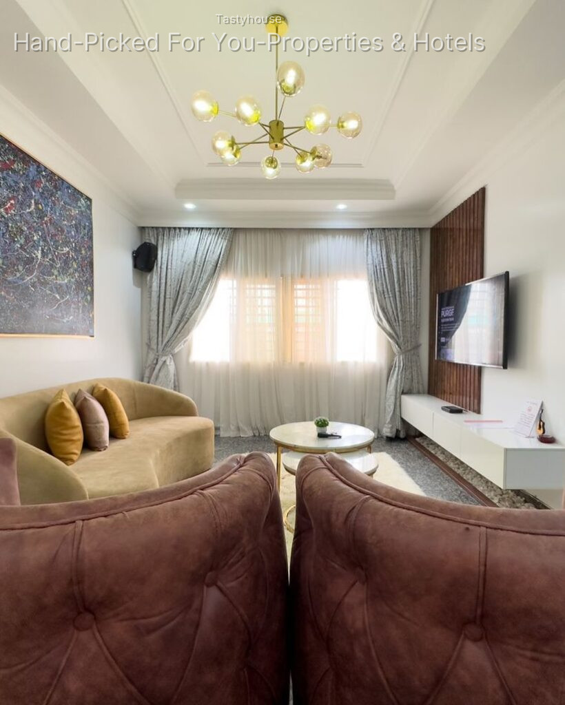 3 – Bedroom Apartment