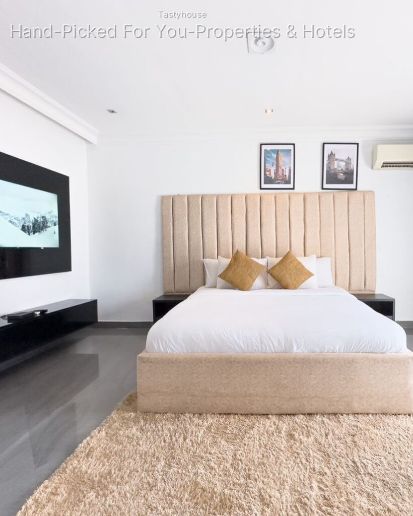 3 – Bedroom Apartment