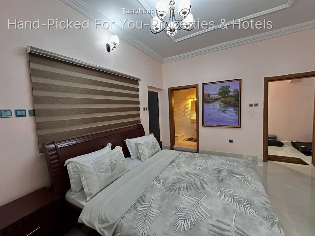 2-Bedroom Apartment