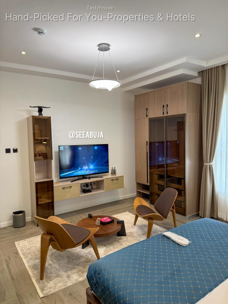 2 – Bedroom Apartment