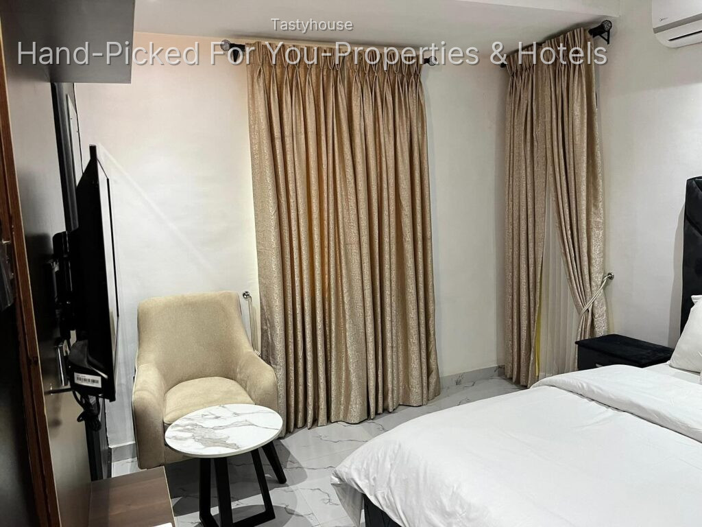 2 – Bedroom Apartment