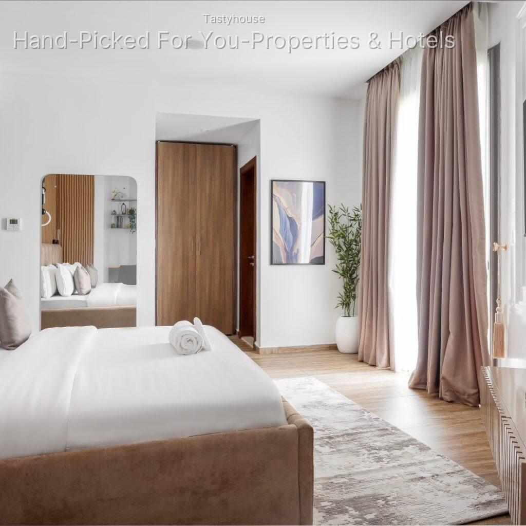 Furnished 3 bedroom Pent House Apartment