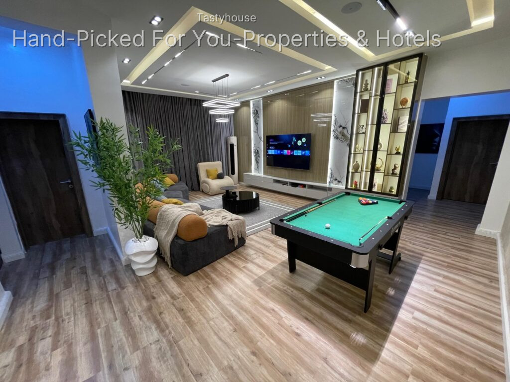 Cozy 2/3 bedroom apartment