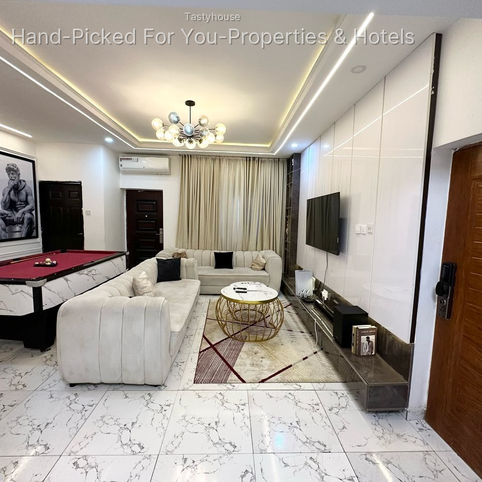 Serviced Apartment