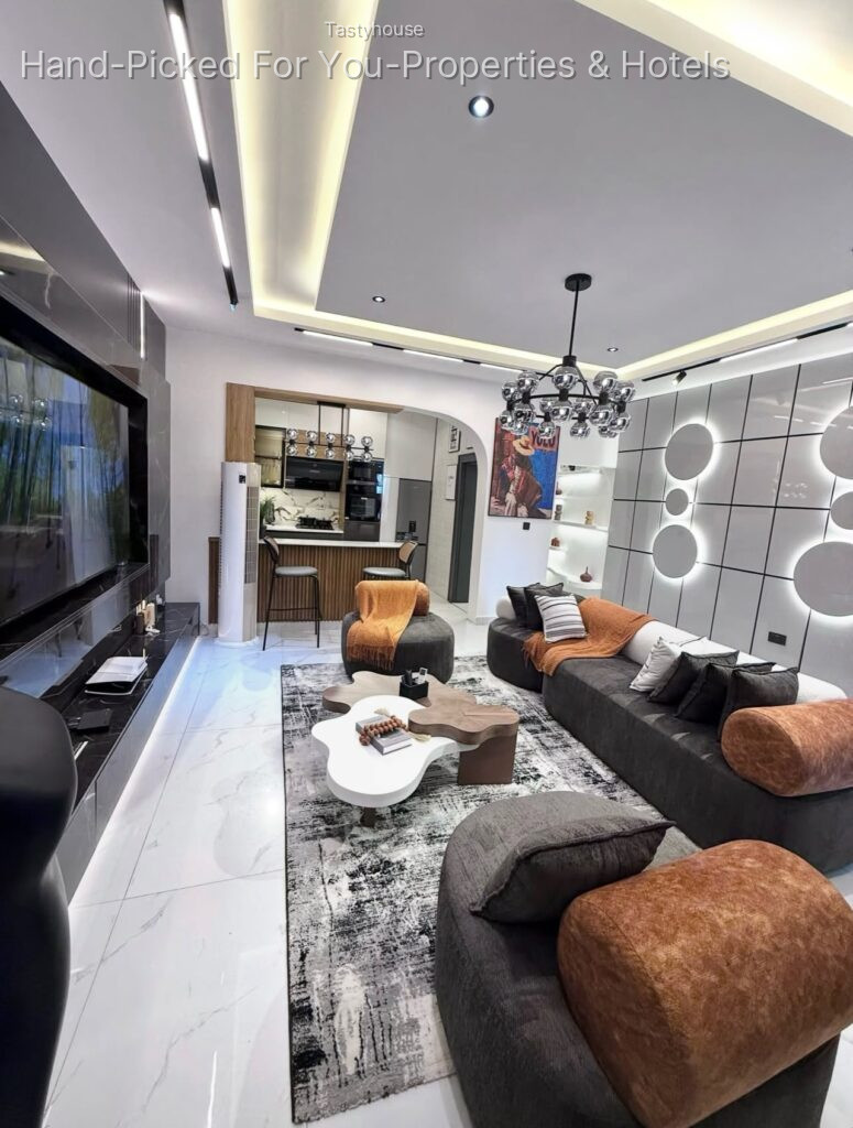 1 – Bedroom Apartment