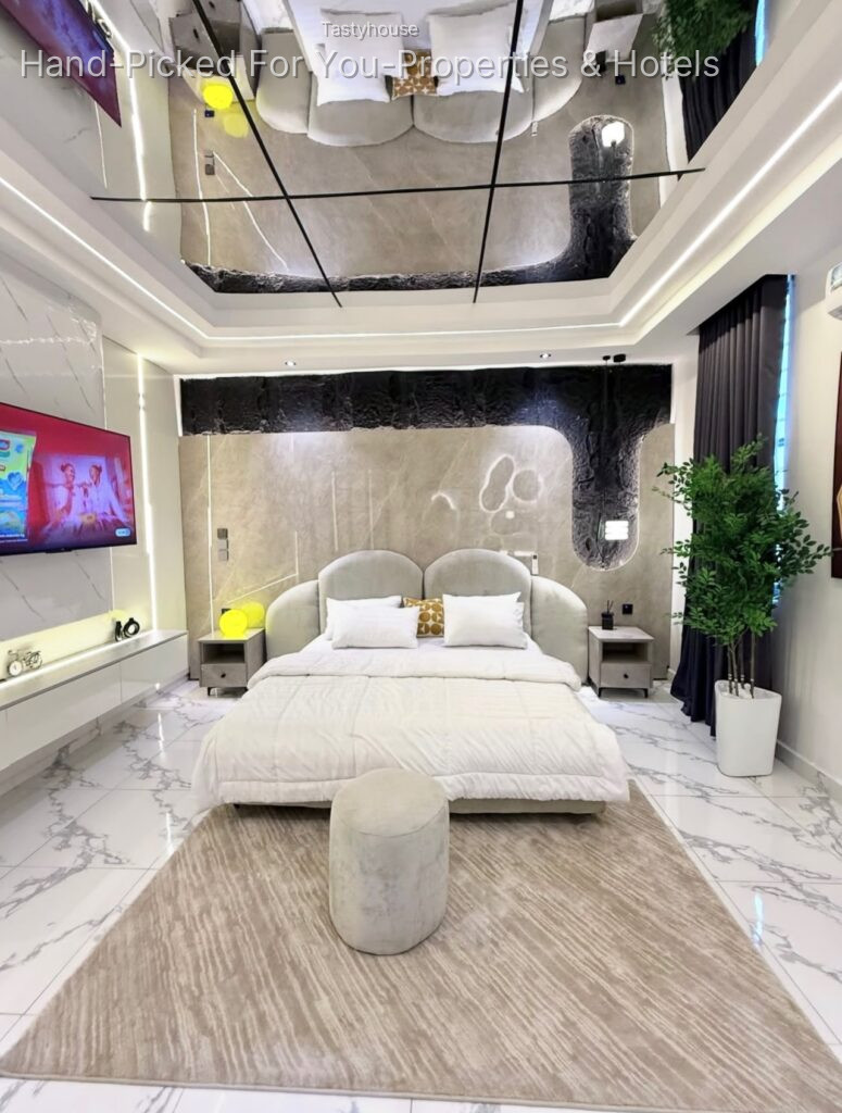 1 – Bedroom Apartment
