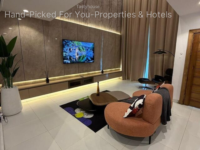 One Bedroom Maisonette