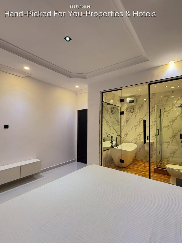 1 – Bedroom Apartment