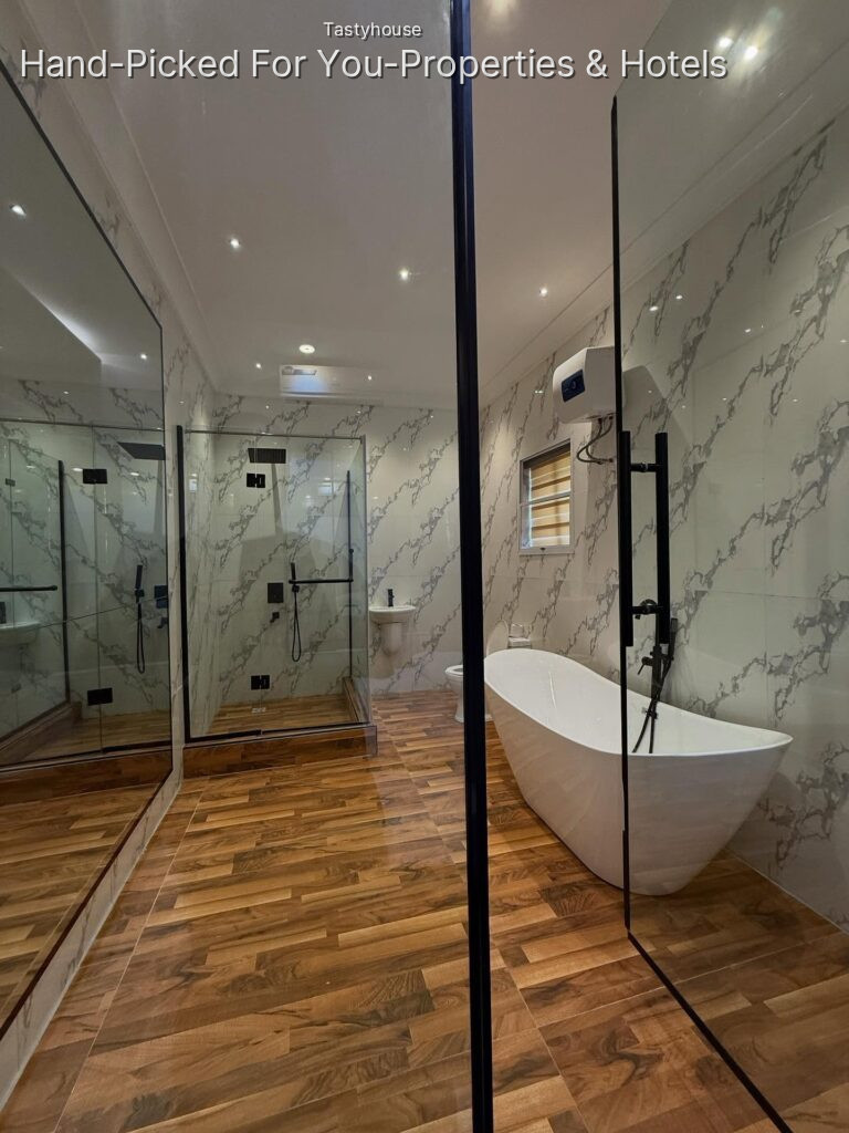 1 – Bedroom Apartment