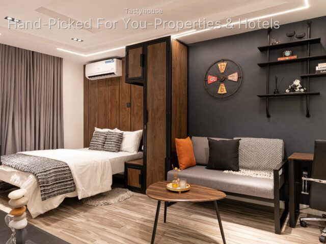 Serviced Apartment