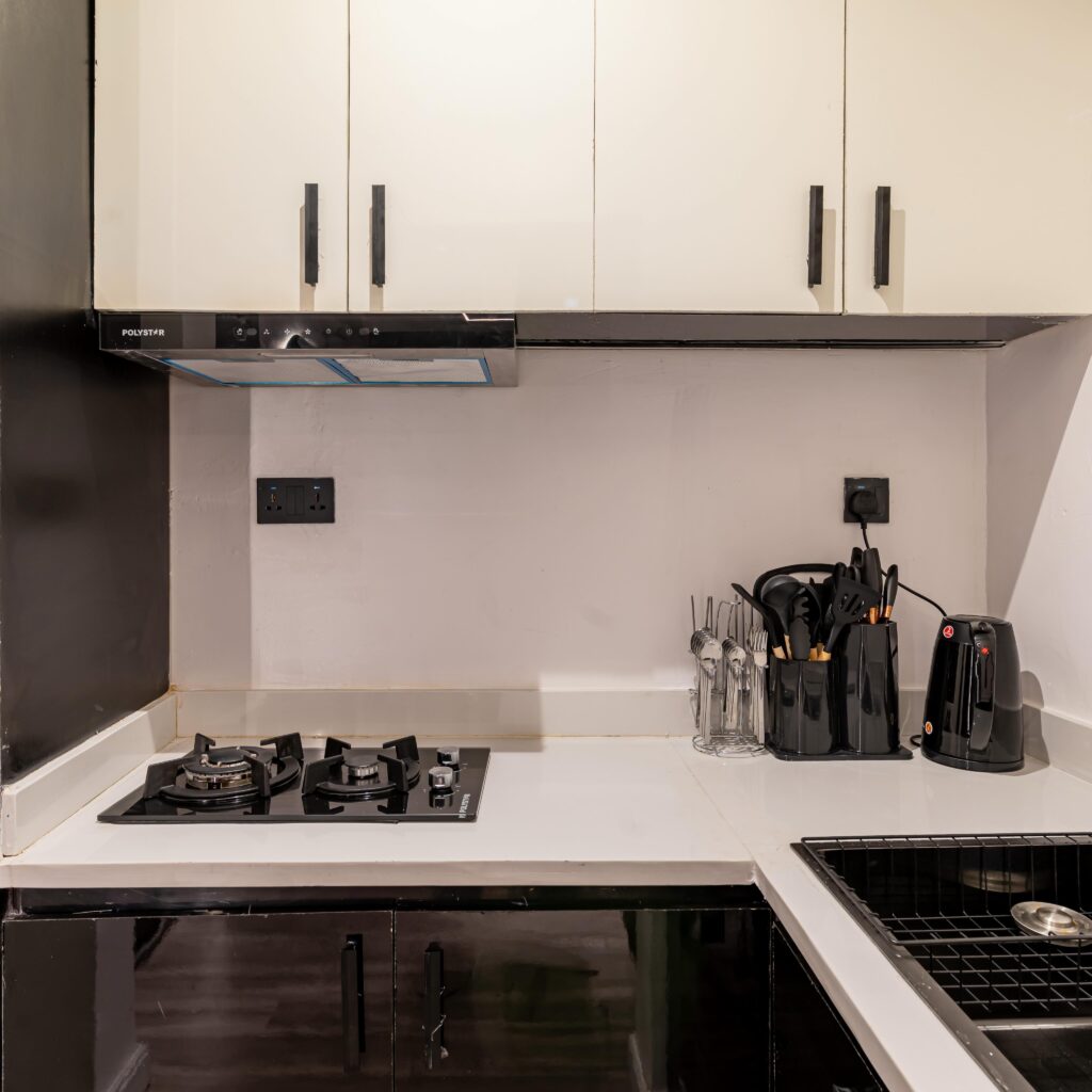 Serviced Apartment