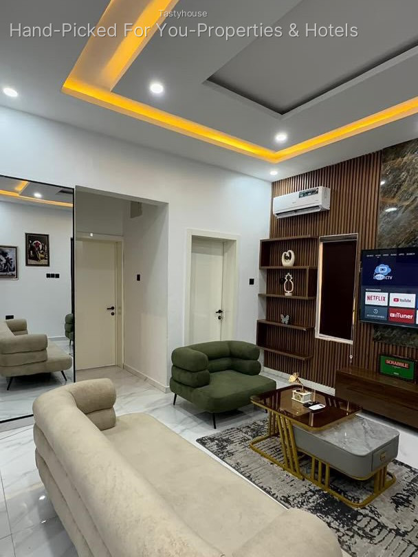 2 Bedroom Apartment