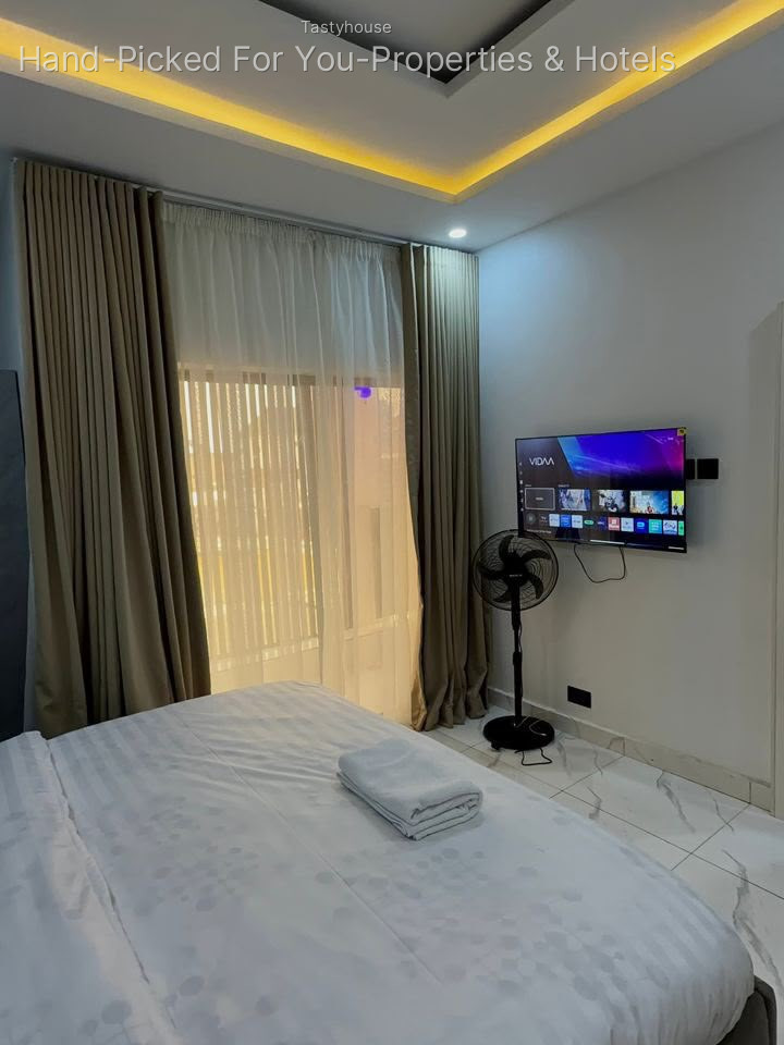 2 Bedroom Apartment
