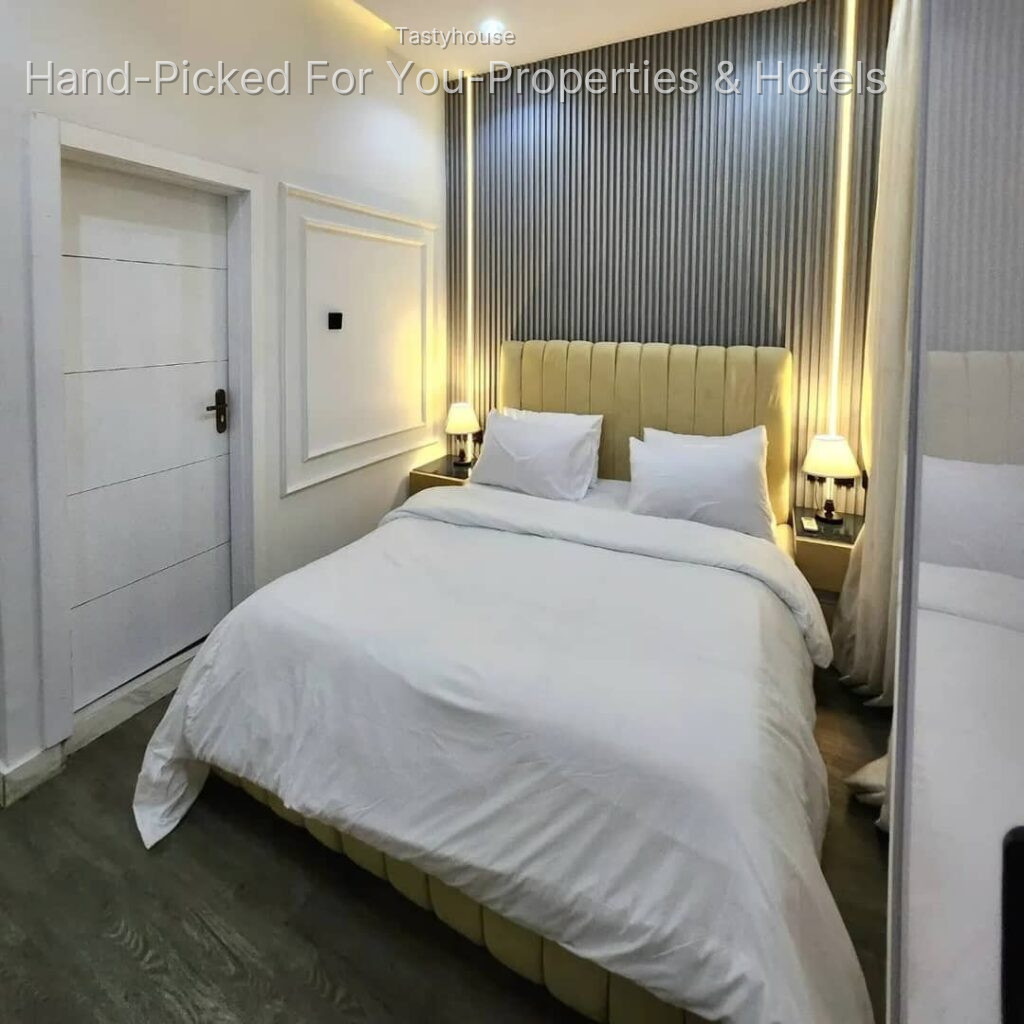 1 – Bedroom Apartment