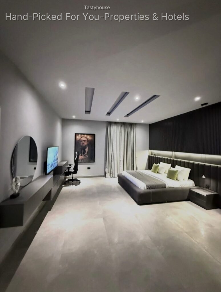 2 – Bedroom Apartment