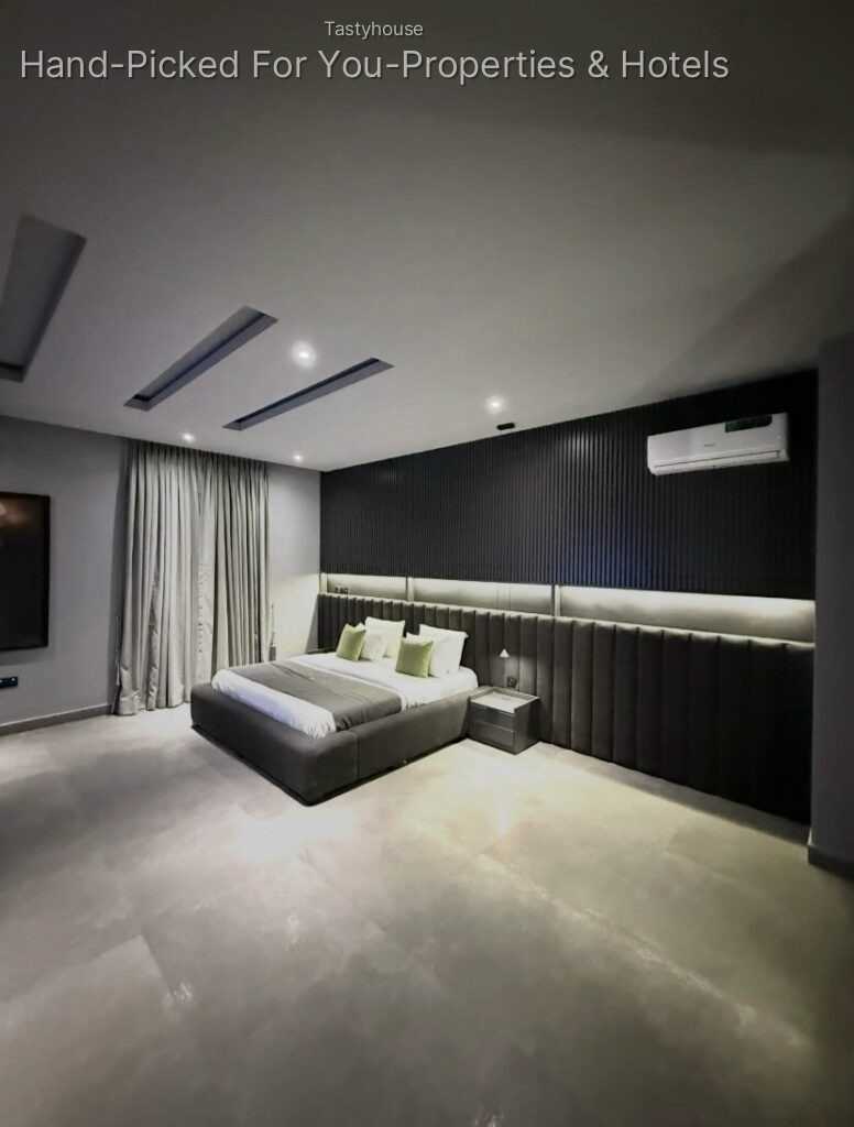 2 – Bedroom Apartment