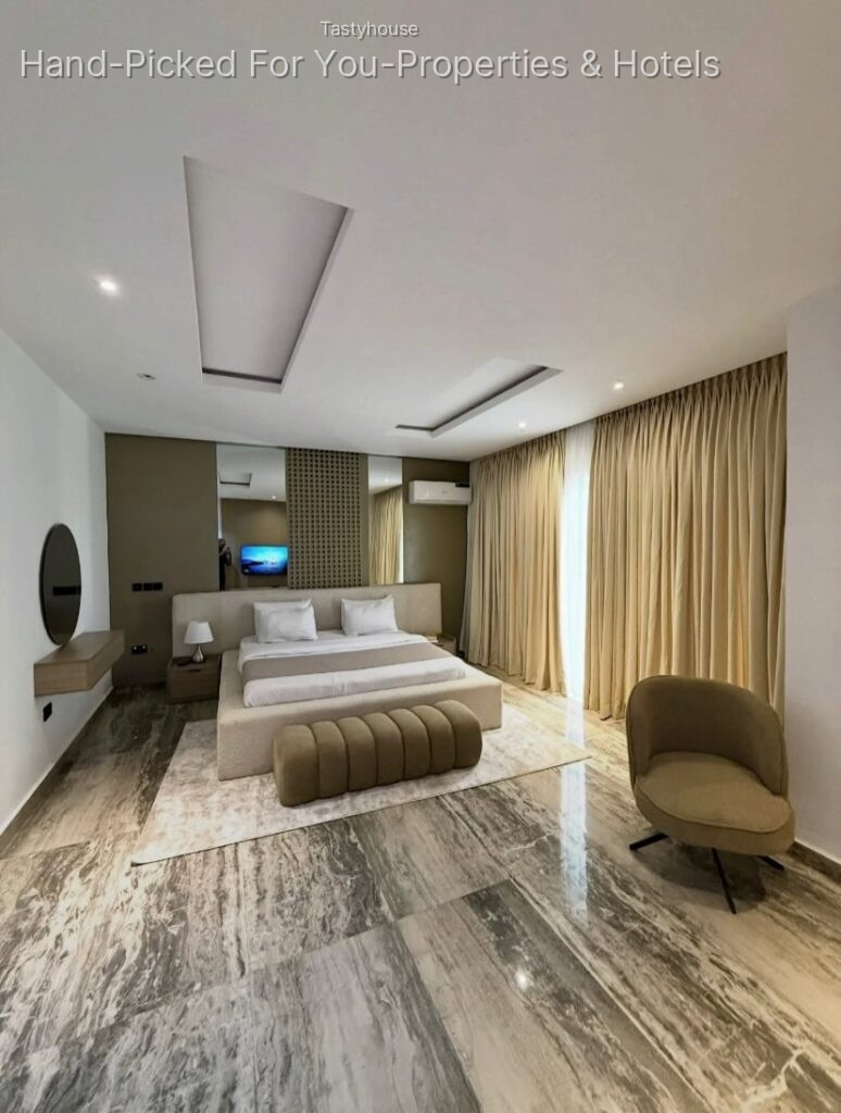 2 – Bedroom Apartment