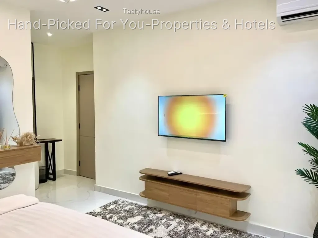 2 – Bedroom Apartment