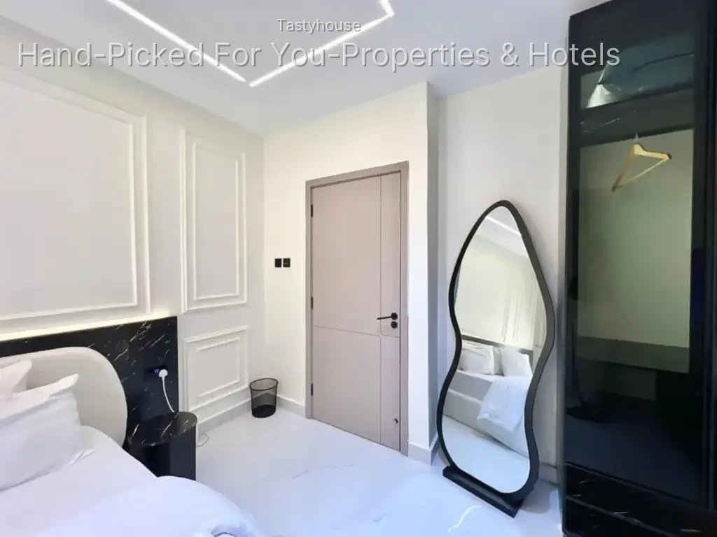 2 – Bedroom Apartment