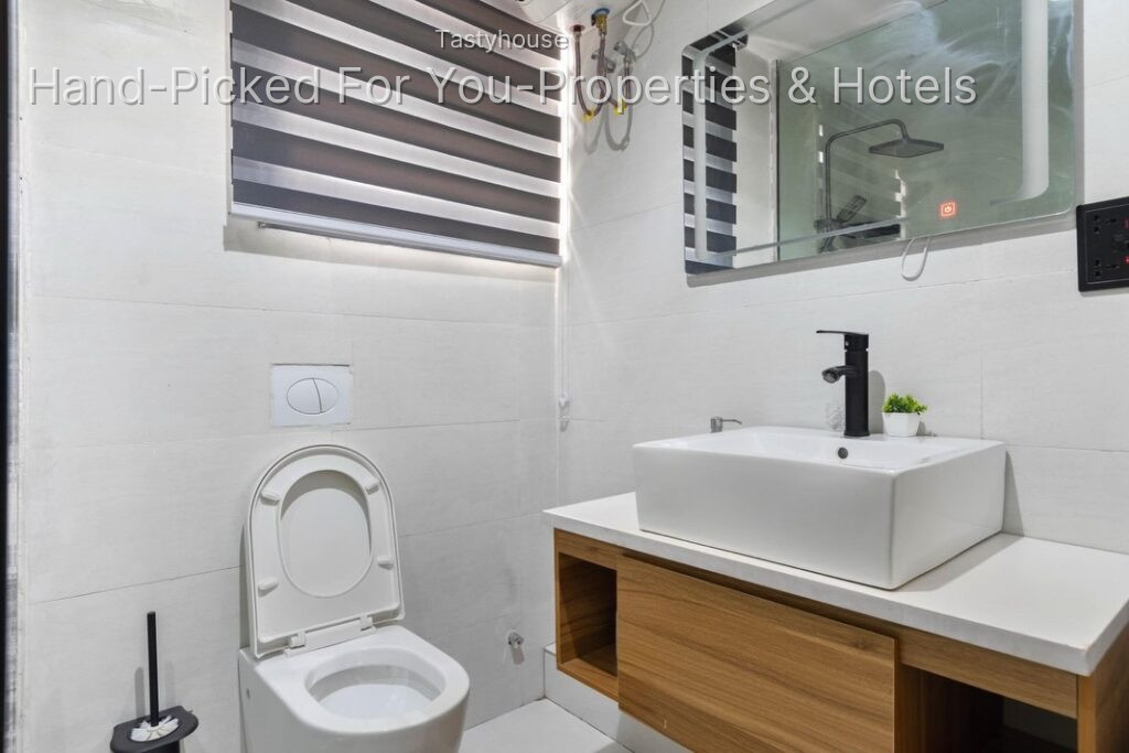 Luxury 3 Bedroom Apartment